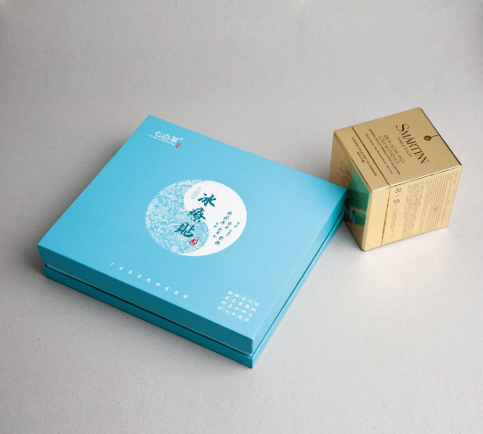 广州面膜纸盒包装设计.png