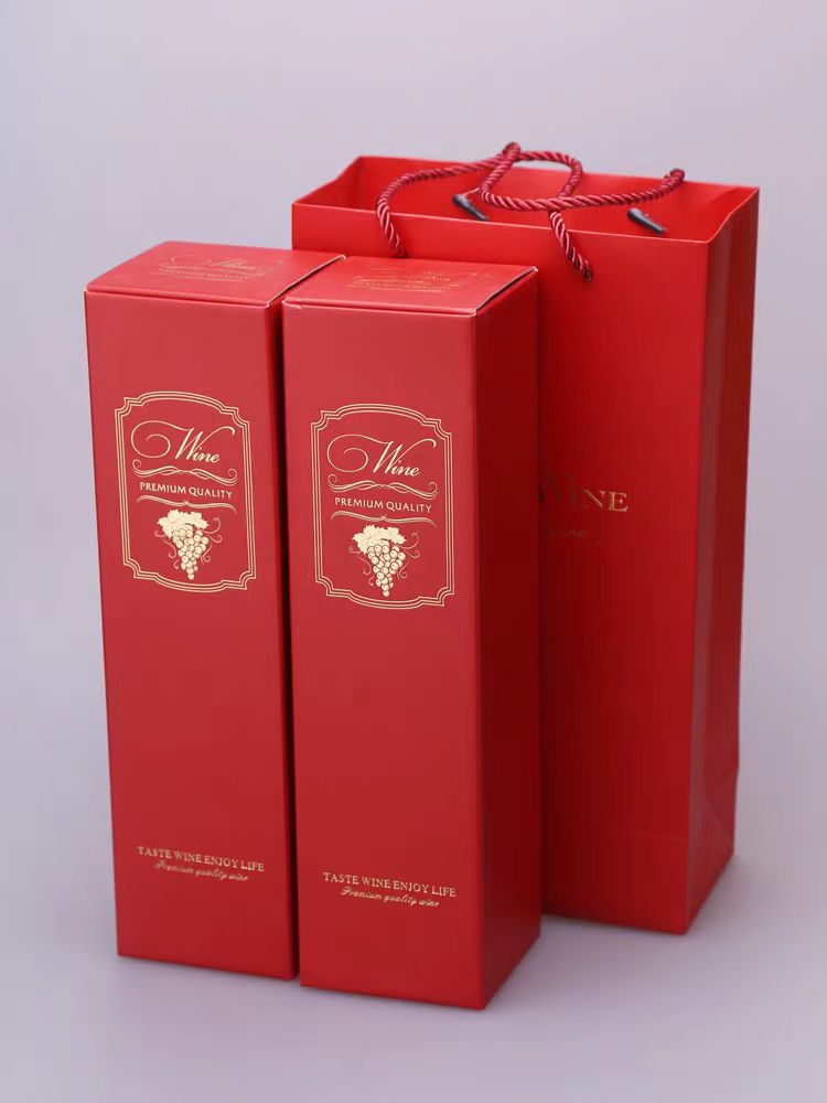 广州酒盒包装厂：定制红酒包装盒！展现专业与高贵风范（一）