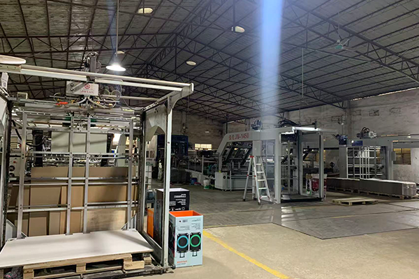 全自动高速瓦楞裱纸机