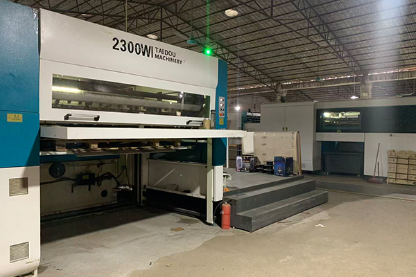 全自动高速模切机